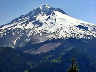 Mt. Hood as seen from the Zig Zag Mountain trail